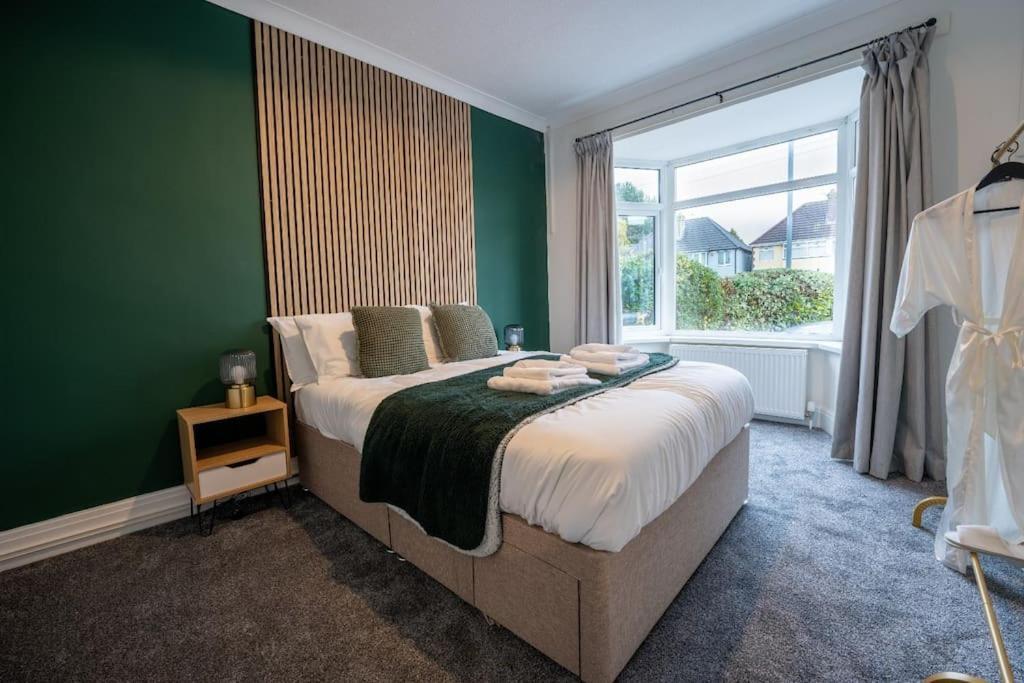 Evergreen Lodge-wyndale-4br Wparking Bham Nec Birmingam